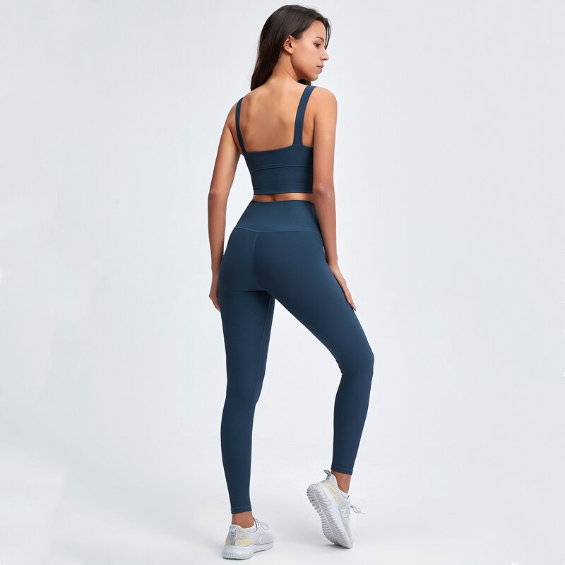 Ribbed Sports Bra & Seamless Leggings Set