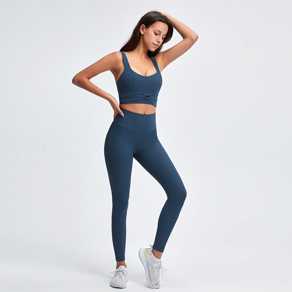 Ribbed Sports Bra & Seamless Leggings Set